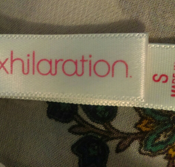Xhilaration sheer top - Picture 4 of 4